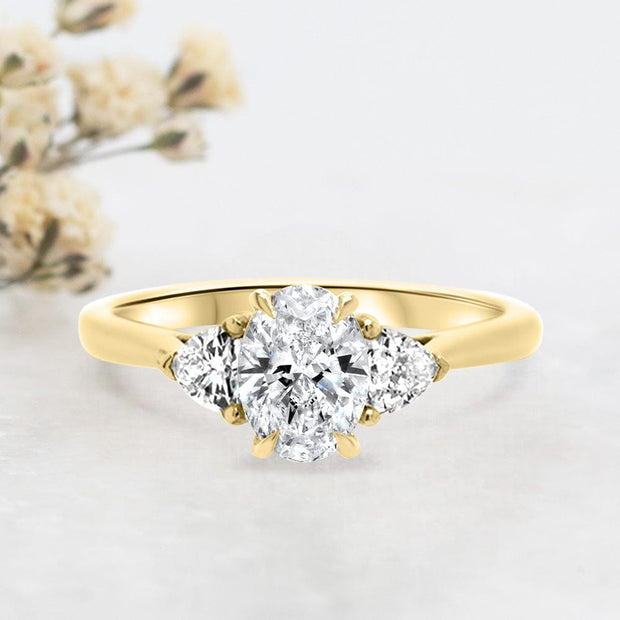 Noah James Jewellers Manchester Engagement Ring Aquila Oval Cut and Trilliant Cut Engagement Ring Yellow Gold Lab Grown Diamond Moissanite