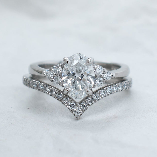 Noah James Jewellers Manchester Wedding Ring Arianna Claw Set Wishbone Ring Lab Grown Diamond Moissanite