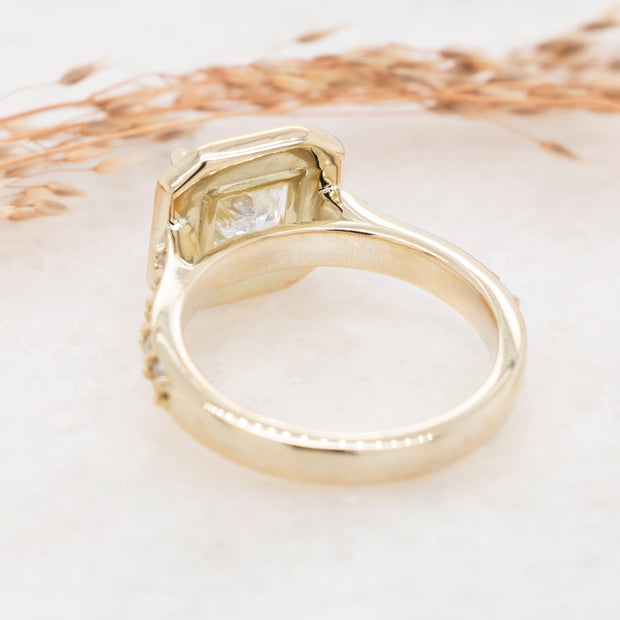 Noah James Jewellers Manchester Bespoke Gallery BESPOKE 18CT YELLOW GOLD PRINCESS CUT WITH HALO ENGAGEMENT RING Lab Grown Diamond Moissanite