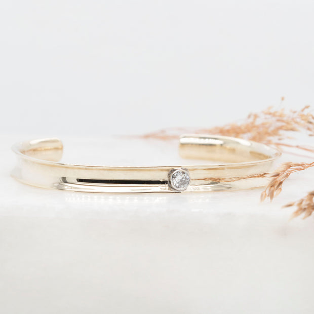 Noah James Jewellers Manchester Bespoke Gallery BESPOKE 9CT YELLOW GOLD TORQUE DIAMOND BANGLE Lab Grown Diamond Moissanite