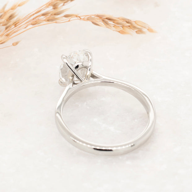 Noah James Jewellers Manchester Bespoke Gallery BESPOKE OVAL PLATINUM ENGAGEMENT RING Lab Grown Diamond Moissanite