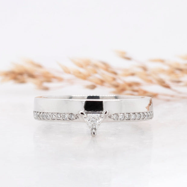 Noah James Jewellers Manchester Bespoke Gallery BESPOKE PLATINUM DIAMOND WEDDING BAND Lab Grown Diamond Moissanite