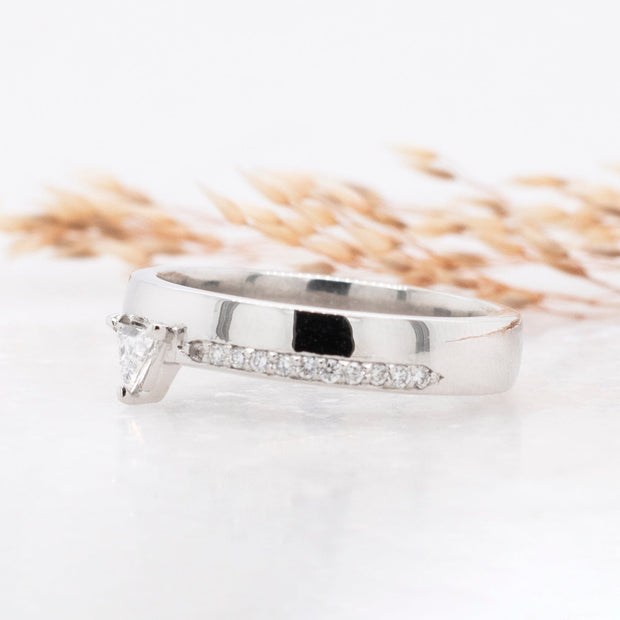 Noah James Jewellers Manchester Bespoke Gallery BESPOKE PLATINUM DIAMOND WEDDING BAND Lab Grown Diamond Moissanite