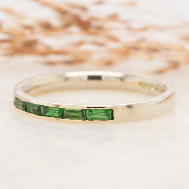Noah James Jewellers Manchester Bespoke Gallery BESPOKE TSAVORITE YELLOW GOLD WEDDING BAND Lab Grown Diamond Moissanite