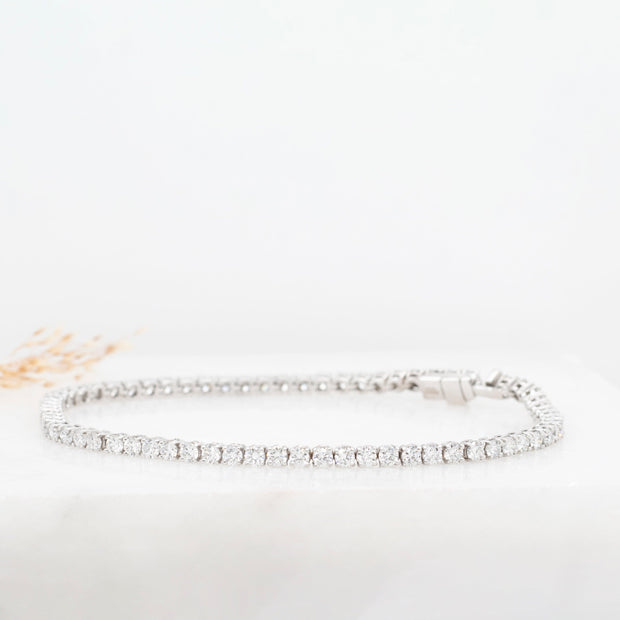 Noah James Jewellers Manchester In Stock Bracelet Lab Grown Diamond Claw Set Tennis Bracelet 18ct white gold - 3.85ct Lab Grown Diamond Moissanite