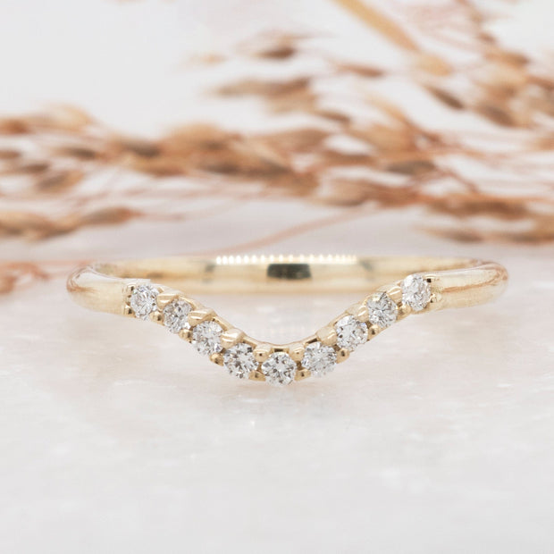 Noah James Jewellers Manchester Bespoke Gallery BESPOKE 18ct YELLOW GOLD DIAMOND SHAPED WEDDING BAND Lab Grown Diamond Moissanite