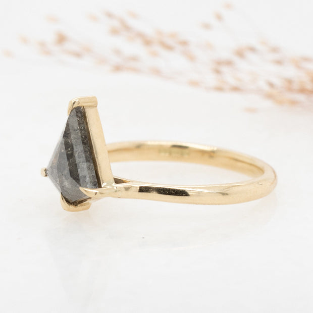 Noah James Jewellers Manchester In Stock Engagement Ring Ona Kite Shape Salt and Pepper Diamond Solitaire Ring 18ct Yellow Gold 1.16ct Lab Grown Diamond Moissanite