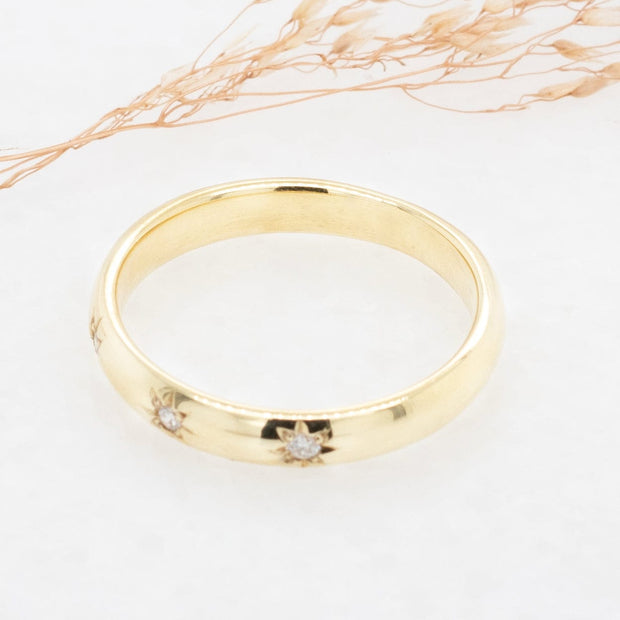Noah James Jewellers Manchester In Stock Stacking Ring Ursa Diamond Set Starburst Ring yellow gold Lab Grown Diamond Moissanite