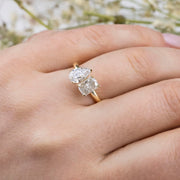 Noah James Jewellers Manchester In Stock Engagement Ring Venus Toi et Moi Style 2 Stone Lab Grown Diamond Ring - Yellow Gold Lab Grown Diamond Moissanite