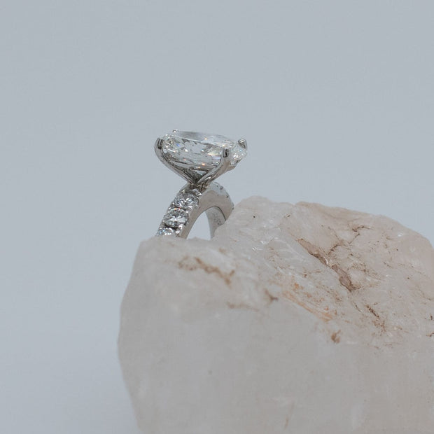BESPOKE OVAL LAB GROWN DIAMOND ENGAGEMENT RING | Noah James Jewellery.
